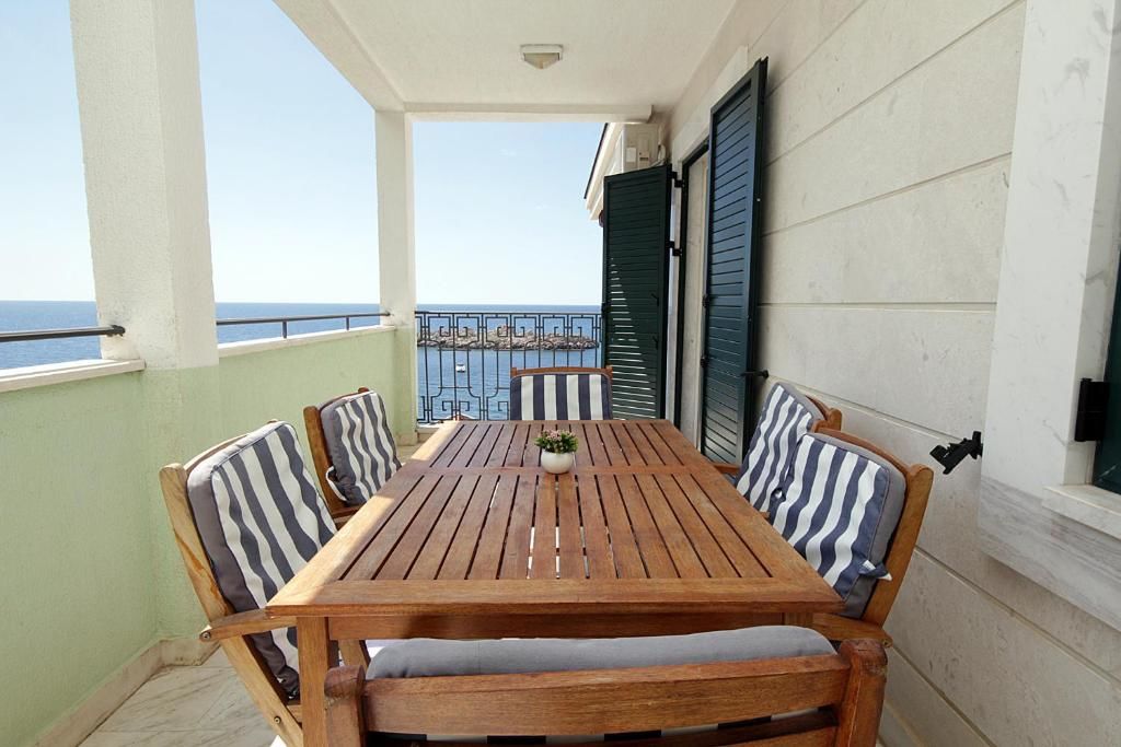 Апартаменты Apartments Montesan Свети-Стефан-58