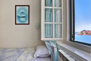 Апартаменты Apartments Montesan Свети-Стефан Апартаменты с 3 спальнями и террасой с видом на море-4