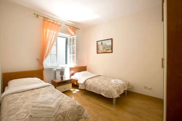 Апартаменты Apartments Montesan Свети-Стефан-17