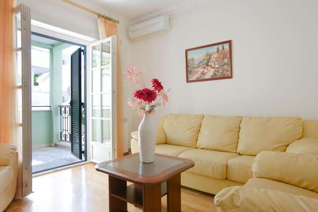 Апартаменты Apartments Montesan Свети-Стефан-25